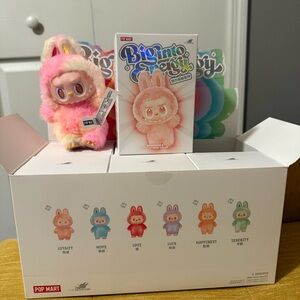 Loyalty Big Into Energy Labubu NWT